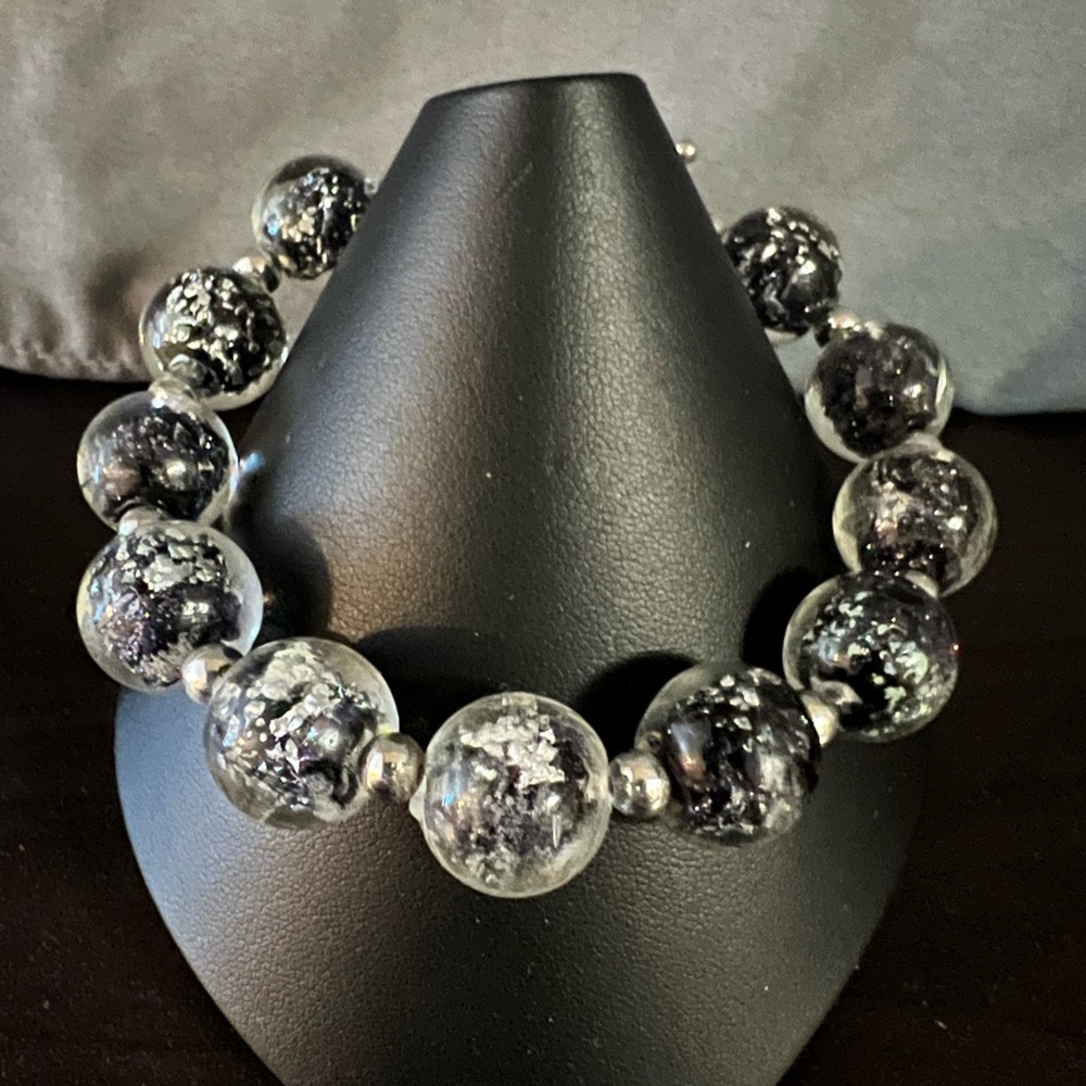 Handmade beaded bracelet